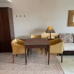 Apartment Royal &