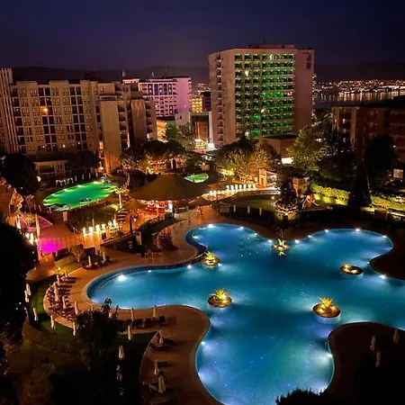 Apartman Royal & Napospart