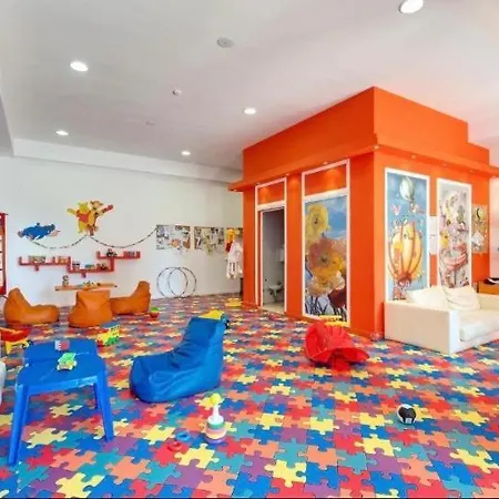 Apartament Royal & *